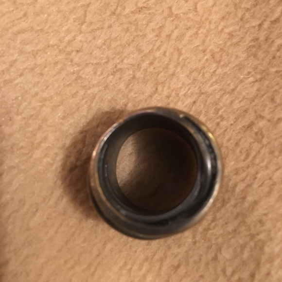 Thick wire statement ring - Picture 4 of 4